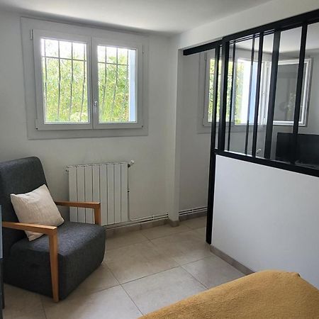 Location Appartement Dans Mas Provencal Monteux Eksteriør bilde