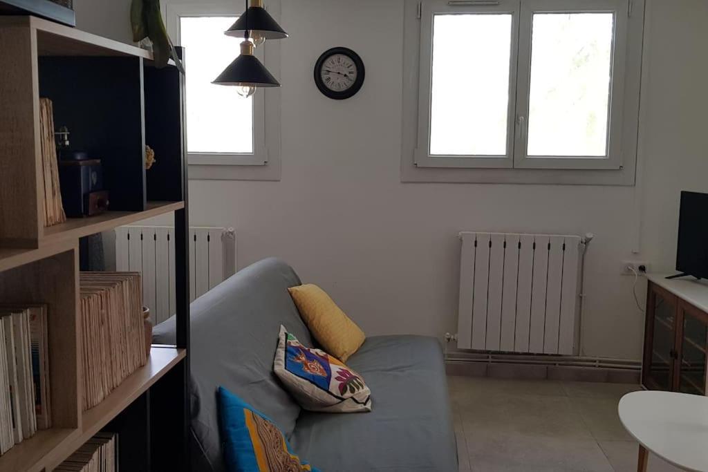 Location Appartement Dans Mas Provencal Monteux Eksteriør bilde