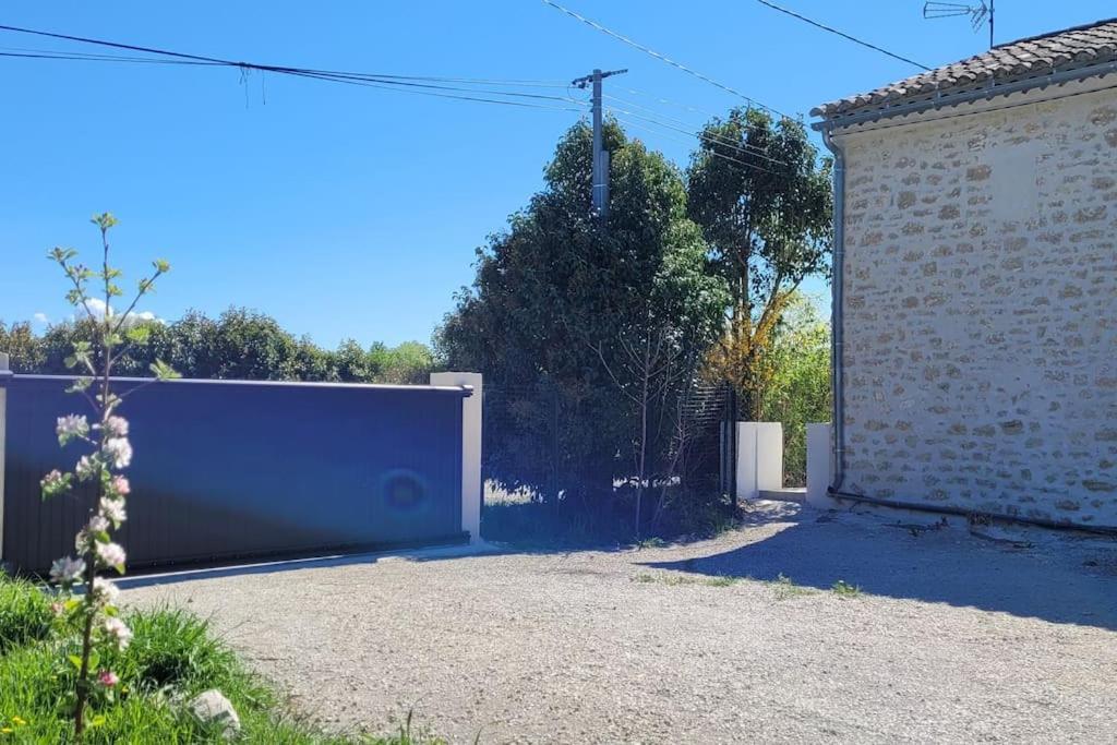 Location Appartement Dans Mas Provencal Monteux Eksteriør bilde