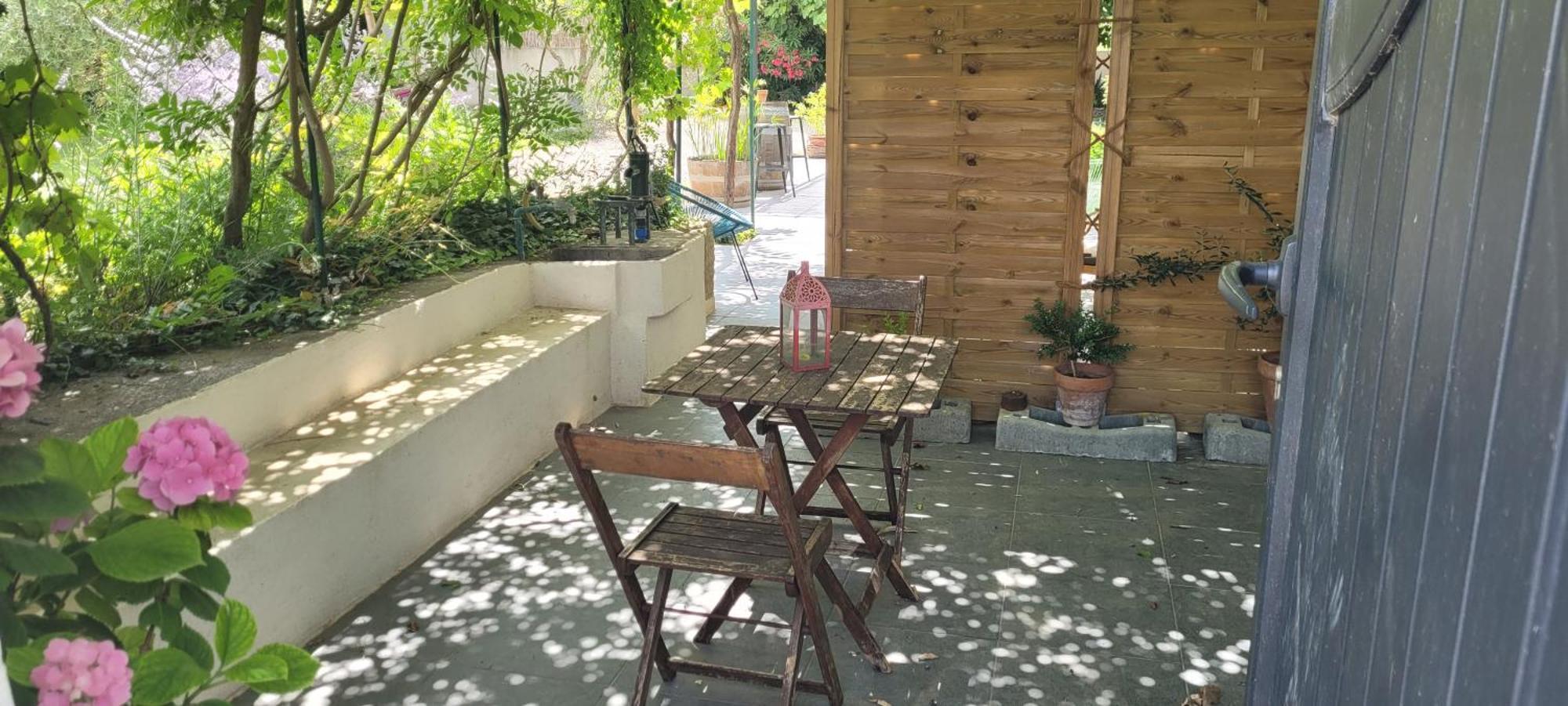 Location Appartement Dans Mas Provencal Monteux Eksteriør bilde